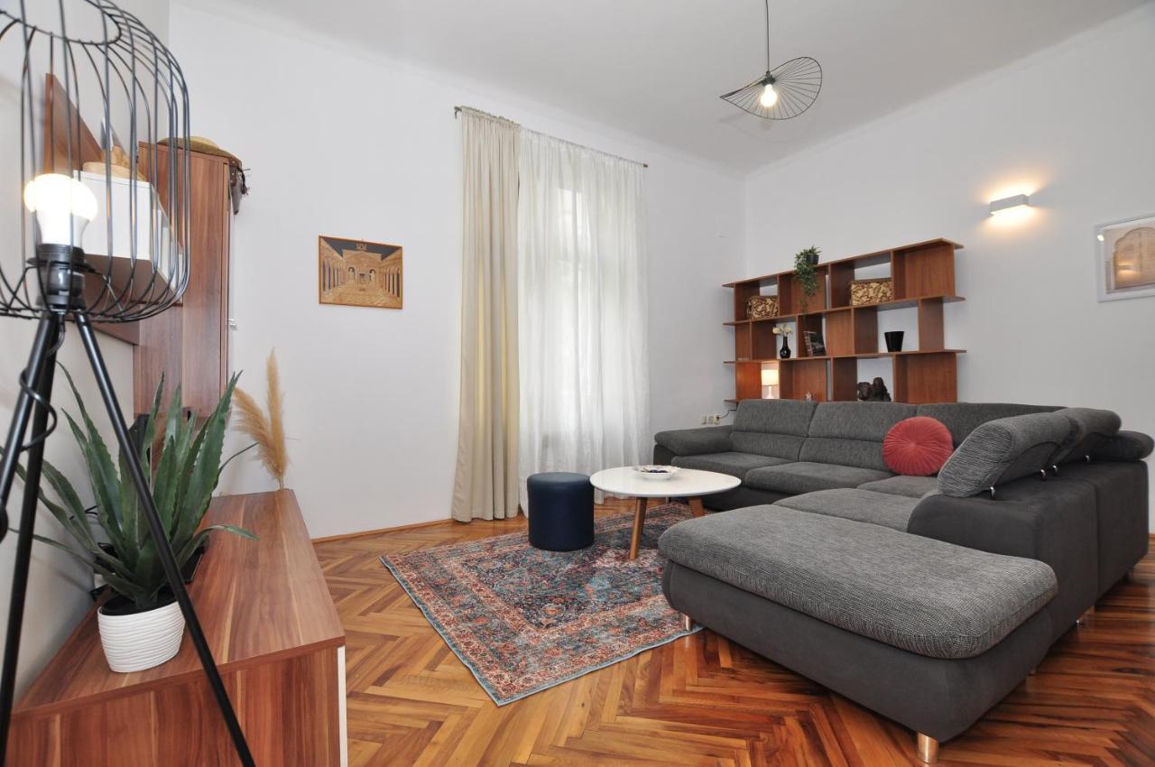 Apartment Moel Split Zewnętrze zdjęcie